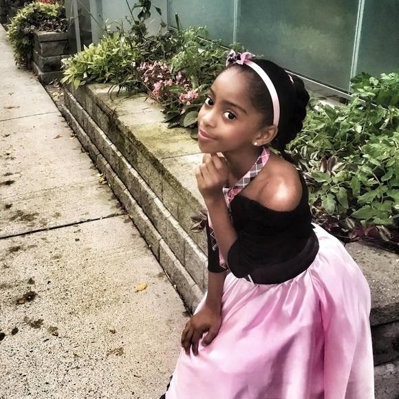 Meet your Posher, Marcia - Picture 1 of 1